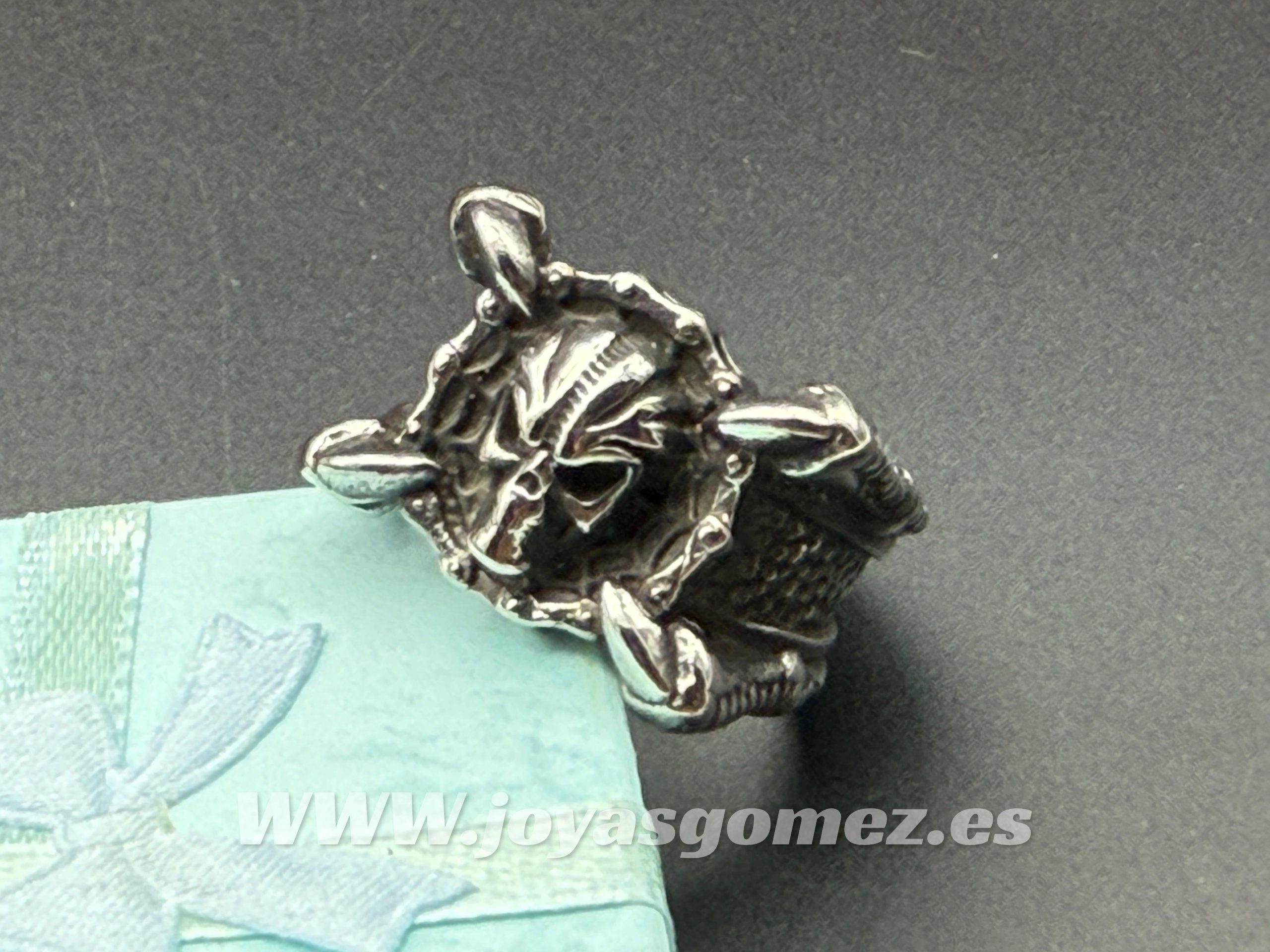 WhatsApp Image 2025-10-31 at 09.55.41 Sello calavera garra, Acero 316 L tallas 24,26- LIQUIDACION- - Imagen 1