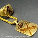 Conjunto Placa 36*22, Cordón 4*60cm, sello tallas 16-18-20-22-24-26-28-30-32, escudo guardia civil, grabado láser, acero 316L chapado oro 18k