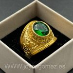 Sello redondo piedra verde -talla 22, acero 316L, chapado oro 18k
