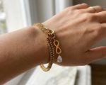 Pulsera infinito, acero 316L chapado oro 18k - Imagen 2