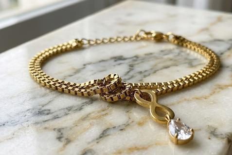Pulsera infinito, acero 316L chapado oro 18k