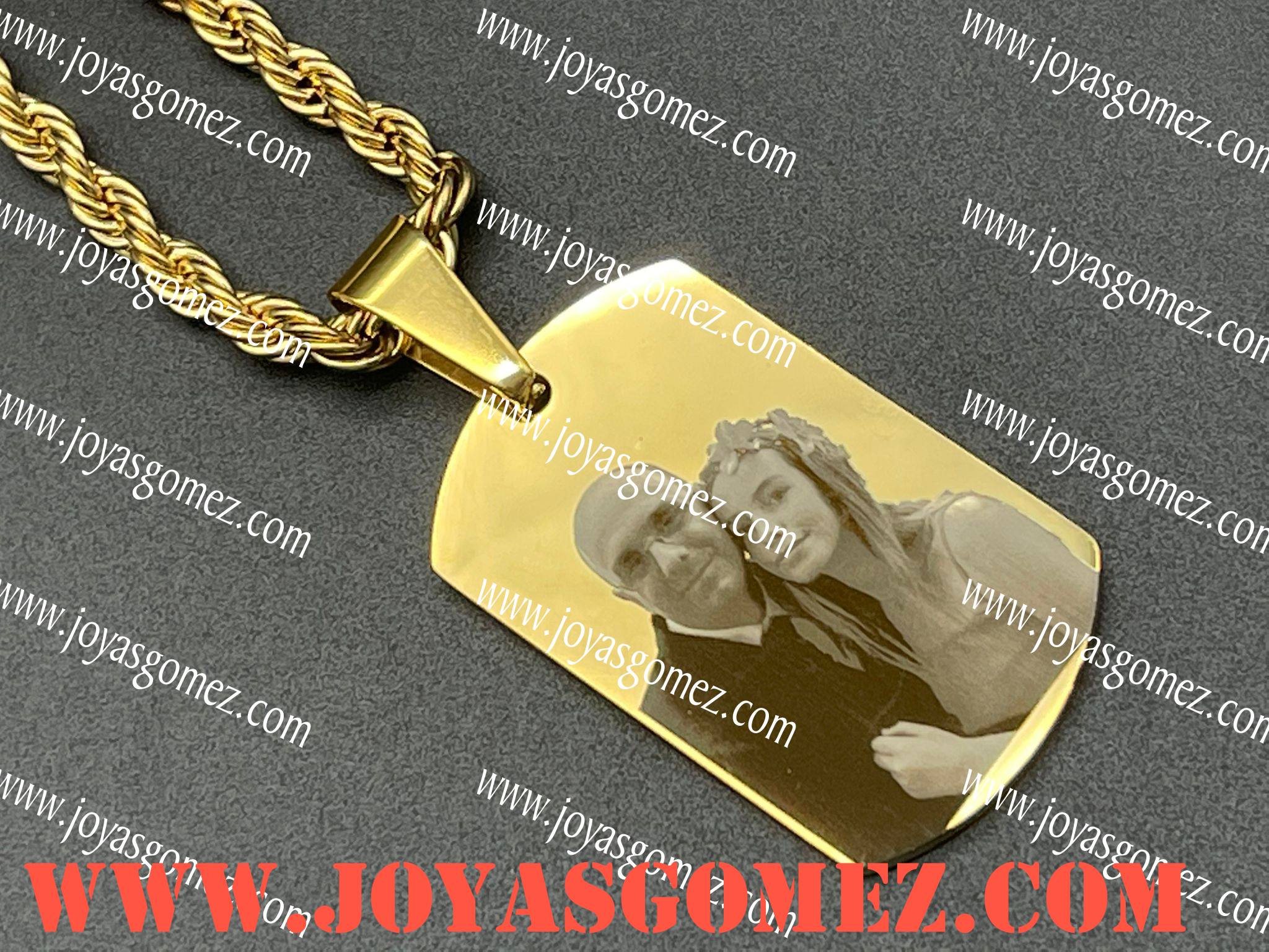 WhatsApp Image 2021-04-04 at 11.01.36 (1) - copia Colgante PLACA 36*22mm+cordón 4*60cm- foto grabación personalizada láser, acero 316L chapado oro 18k - Imagen 1