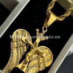Colgante alas con cristo con circonitas +cordón 4*60cm, acero 316L, chapado oro 18k