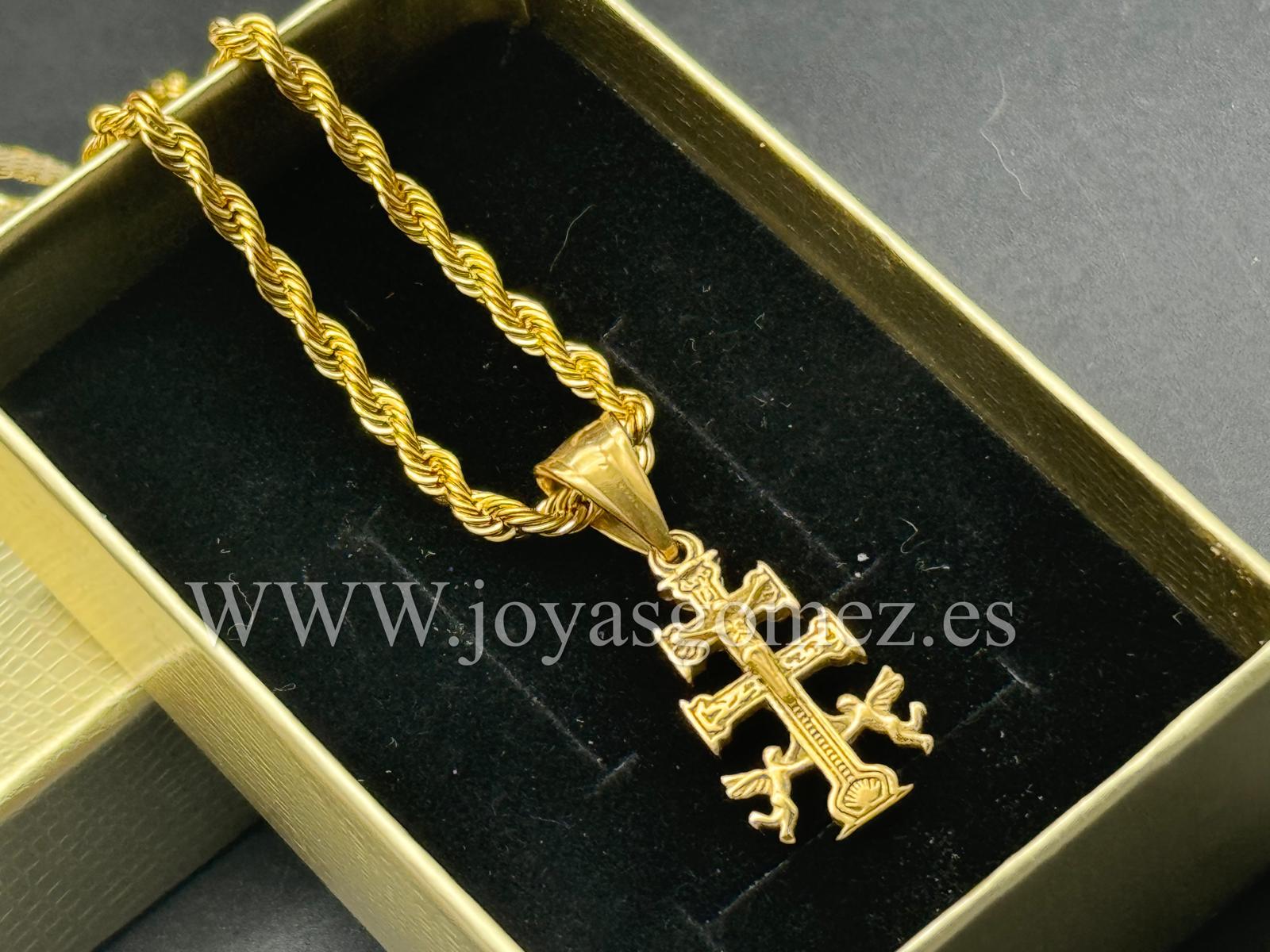 WhatsApp Image 2024-10-04 at 18.03.41 (1) Cordón 3mm*60cm -cruz caravaca 2.5 cm -acero 316L chapado oro 18k - Imagen 1