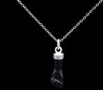 COLGANTE MANO HIGA NEGRA Y CADENA 40 + 3 CM, plata de ley