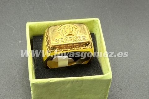 Sello medusa greca, talla 30, acero 316 L chapado oro 18k