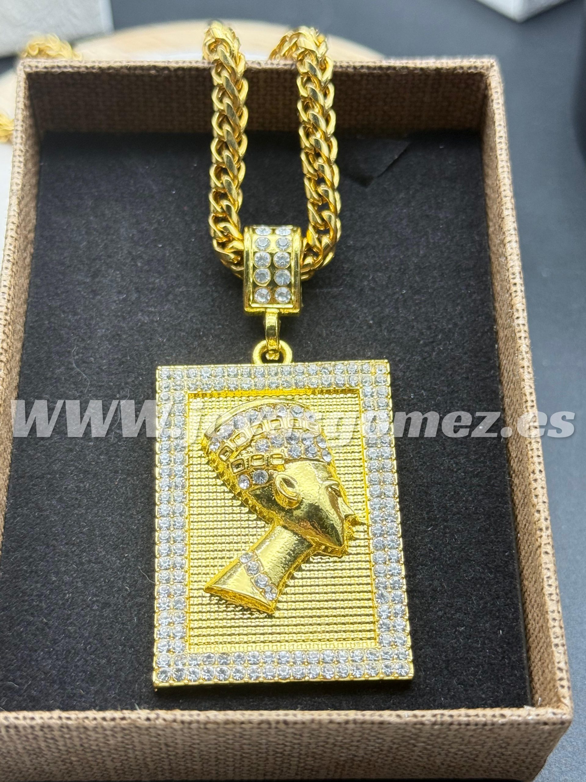 WhatsApp Image 2025-07-26 at 10.38.31 Cadena 6*65cm(medida especial largo)+Colgante egipcio circonitas ,acero 316L chapado oro 18k - Imagen 1
