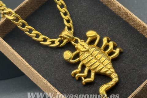 Cadena cubana 7mm- colgante escorpión, acero 316L chapado oro 18k