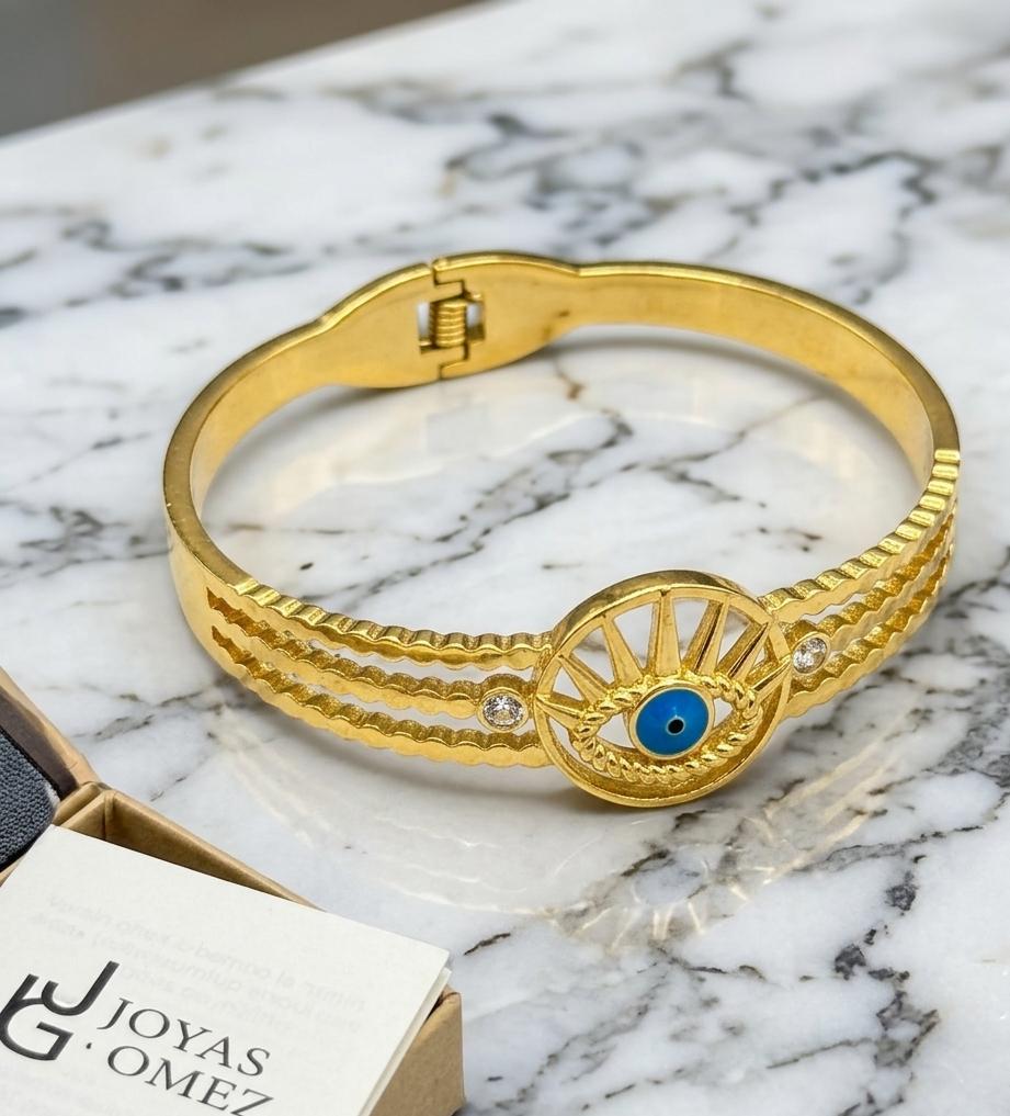 WhatsApp Image 2026-05-14 at 09.58.29 Pulsera rígida ojo turco ,acero 316 L chapado oro 18k - Imagen 1