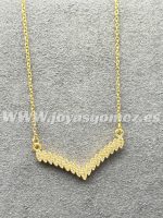 Gargantilla de circonitas cúbicas en forma de V, acero 316L chapado oro 18k