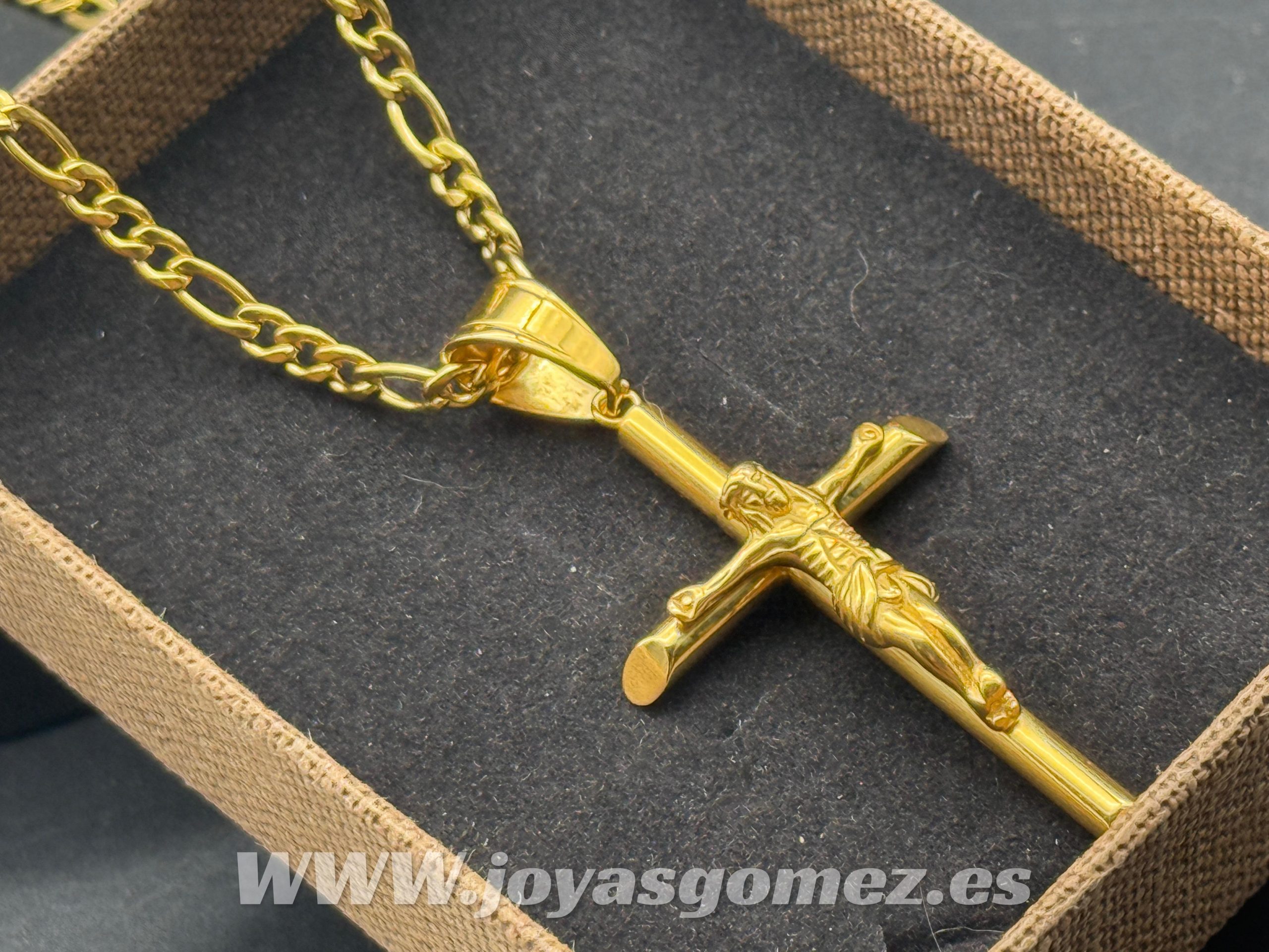 WhatsApp Image 2025-10-31 at 09.57.30 (7) Colgante crucifijo-Cadena 4mm*60cm, acero 316L chapado oro 18k - Imagen 1