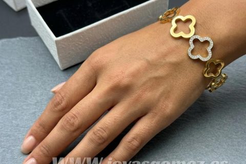 Brazalete trébol ,acero 316 L chapado oro 18k