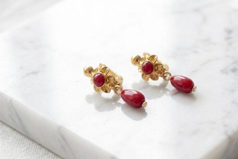 Corales rojos niña, acero 316L chapado oro 18k