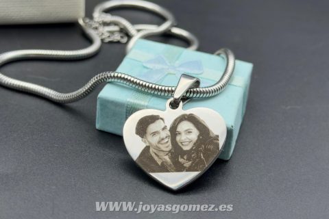 Corazón 30mm+cadena 3*50cm- foto grabación personalizada laser, acero 316L-OFERTA*
