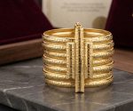 SEMANARIO RIGIDO MUJER GRECA, ACERO 316L CHAPADO ORO18K